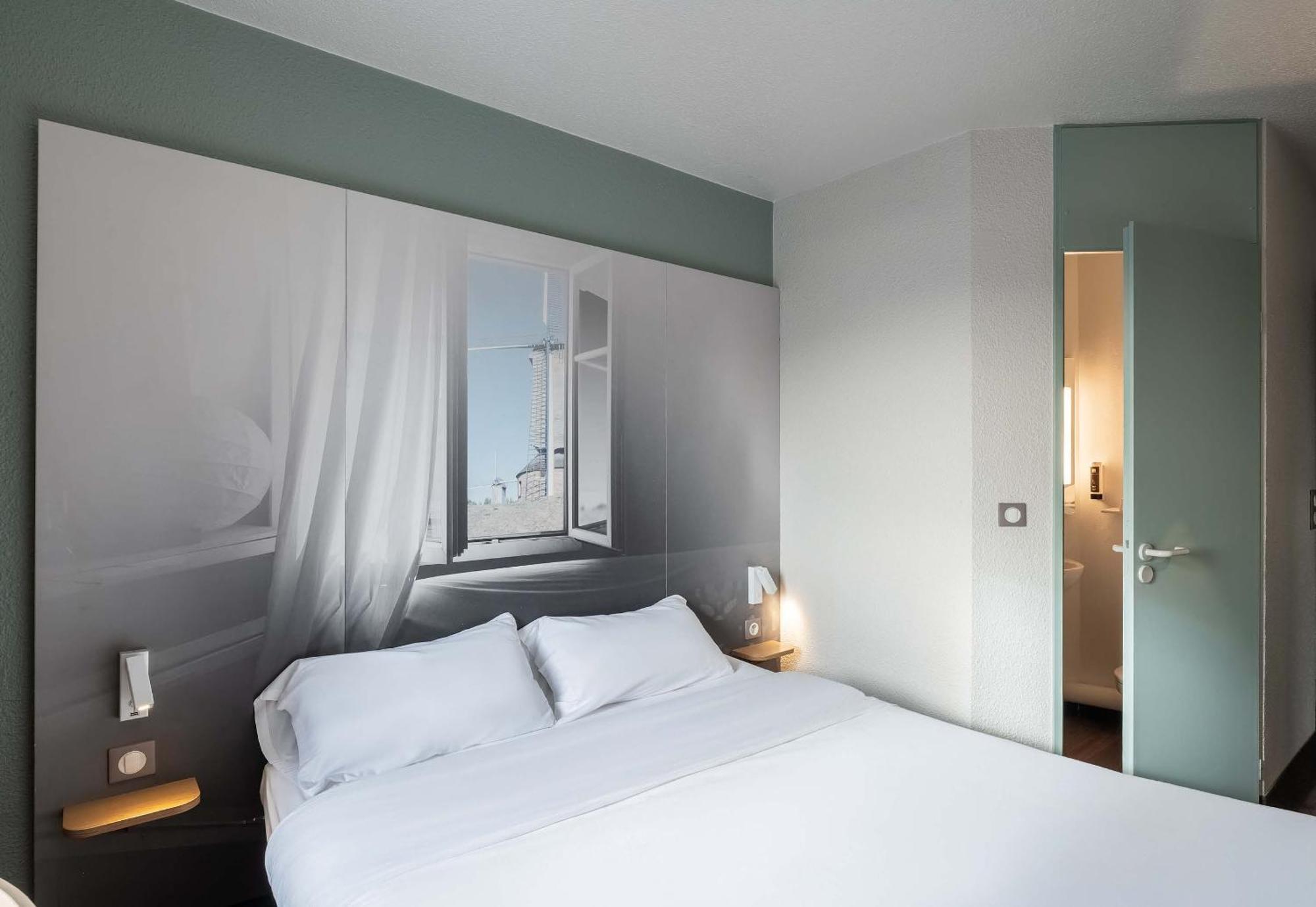 B&B Hotel Lille Lezennes Stade Pierre Mauroy Εξωτερικό φωτογραφία