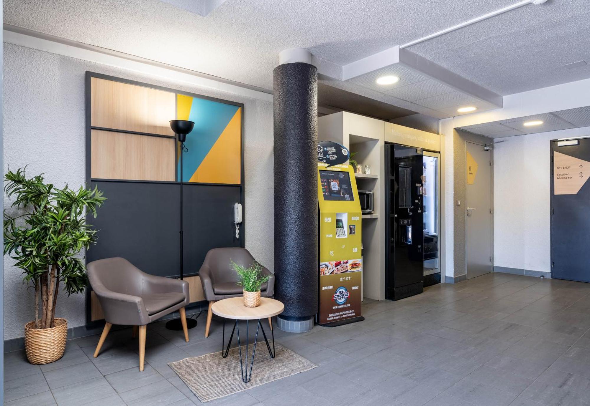 B&B Hotel Lille Lezennes Stade Pierre Mauroy Εξωτερικό φωτογραφία