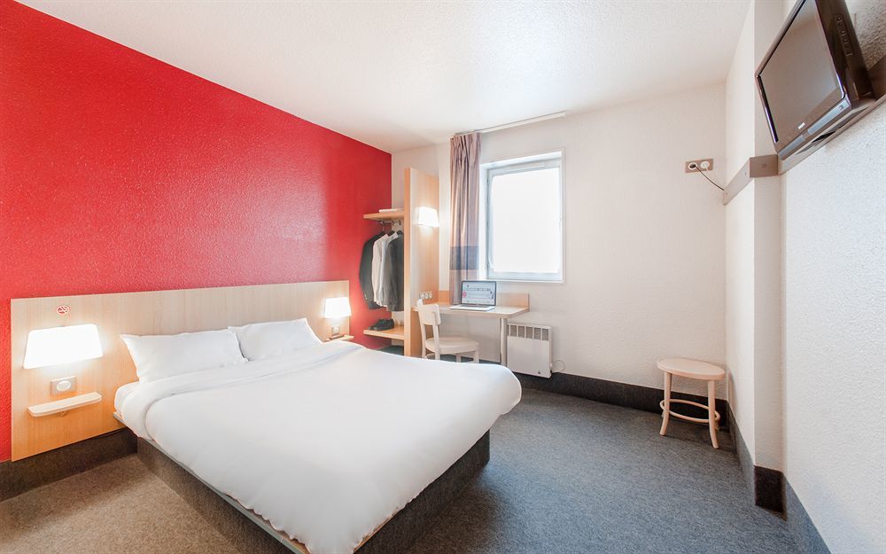B&B Hotel Lille Lezennes Stade Pierre Mauroy Εξωτερικό φωτογραφία